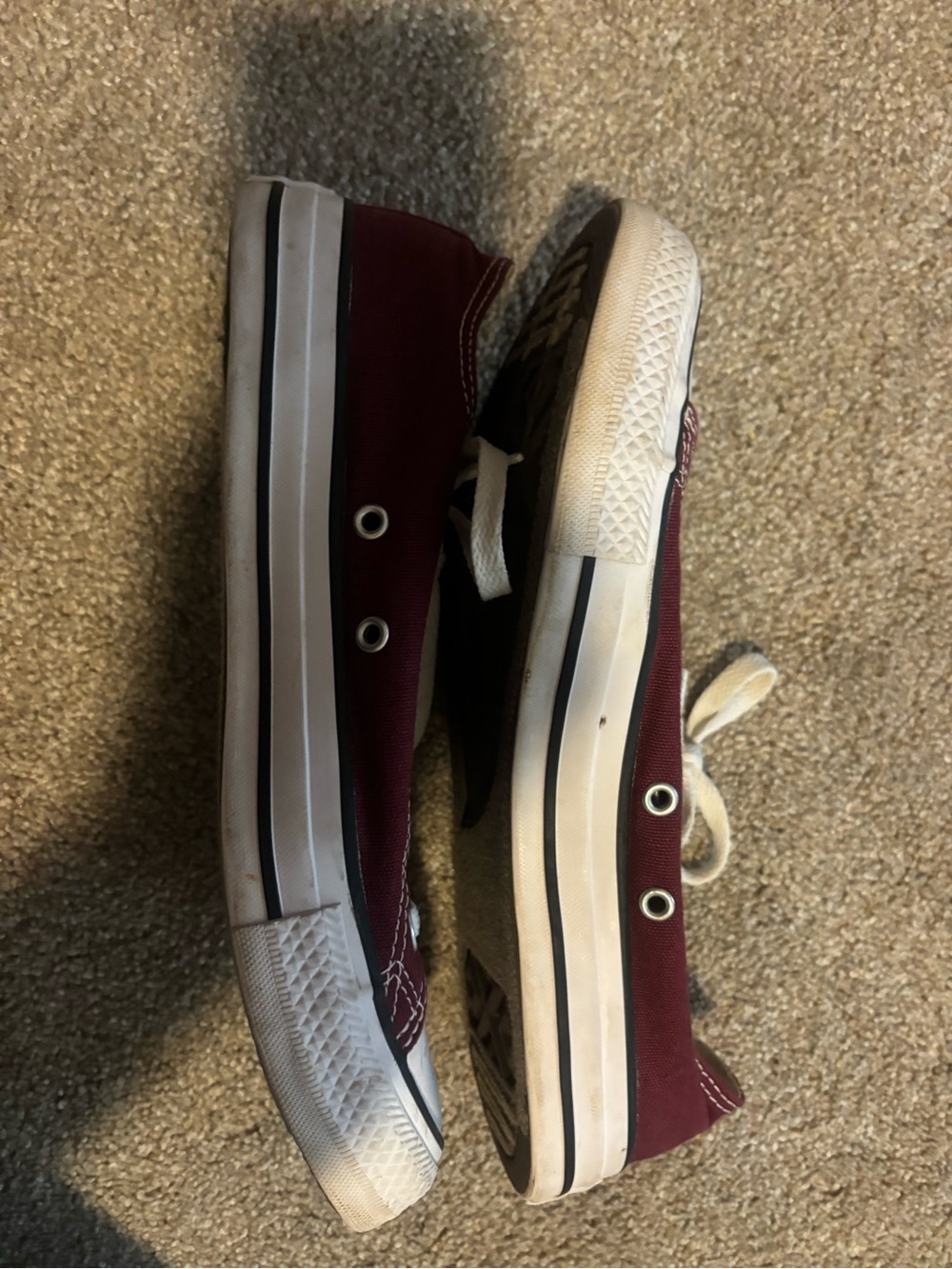 Converse Low-Top Sneakers in Burgundy and White - Picture 2 of 3
